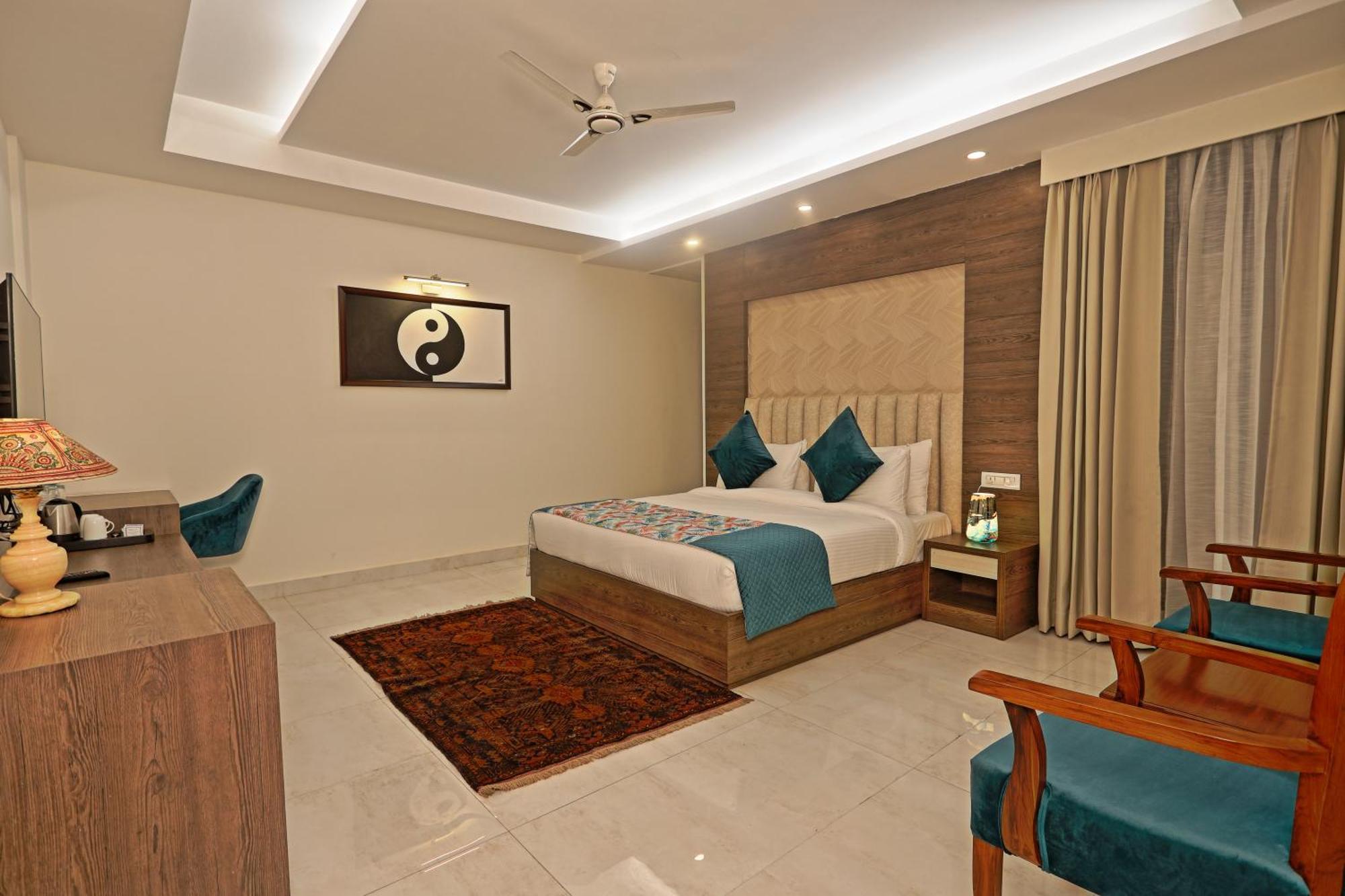 Hotel Oxmo Delhi Airport With Free Airport Transsfer New Delhi Exterior foto
