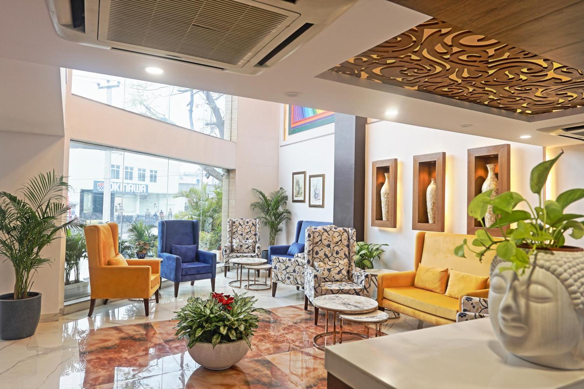 Hotel Oxmo Delhi Airport With Free Airport Transsfer New Delhi Exterior foto