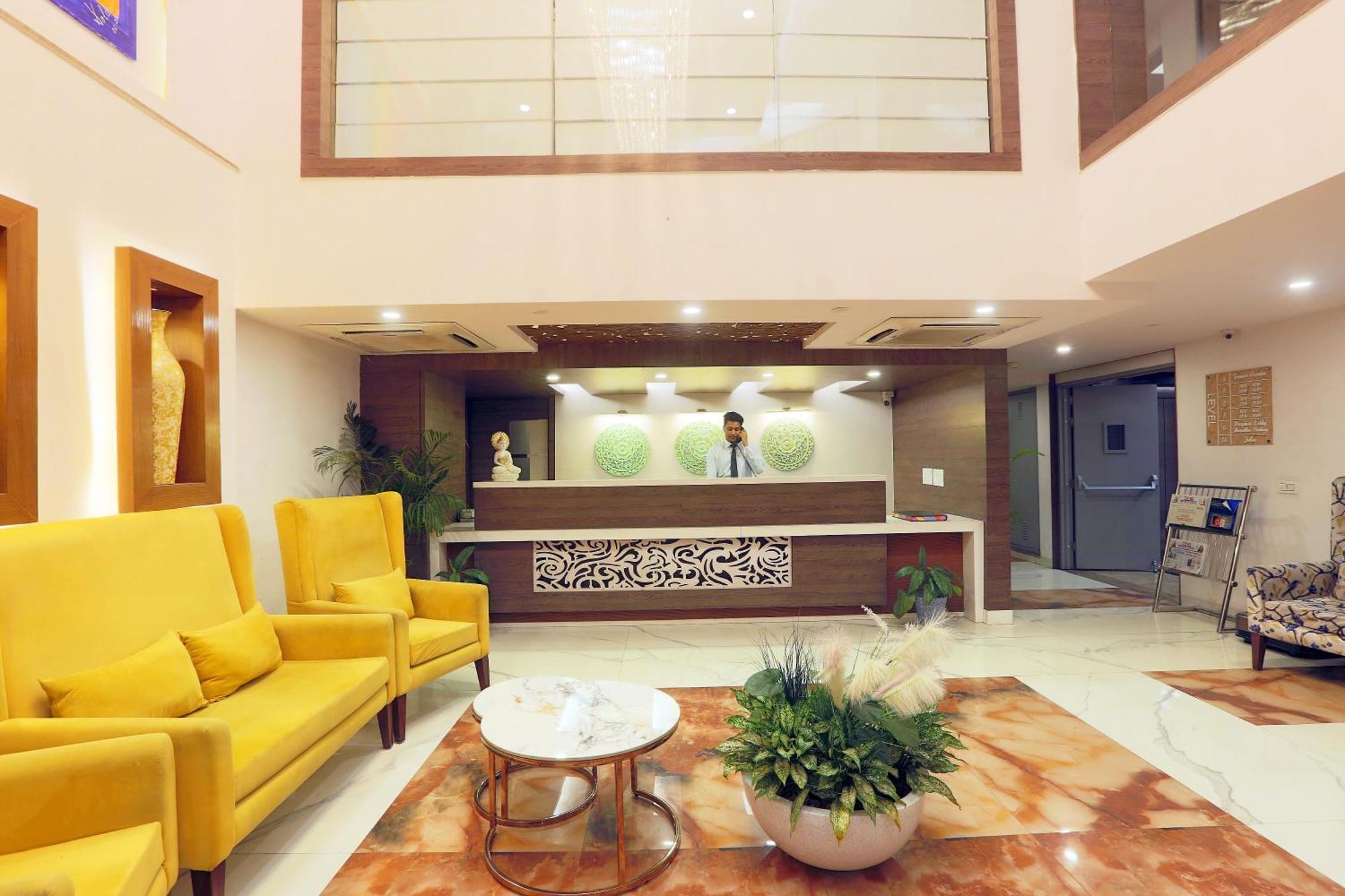 Hotel Oxmo Delhi Airport With Free Airport Transsfer New Delhi Exterior foto