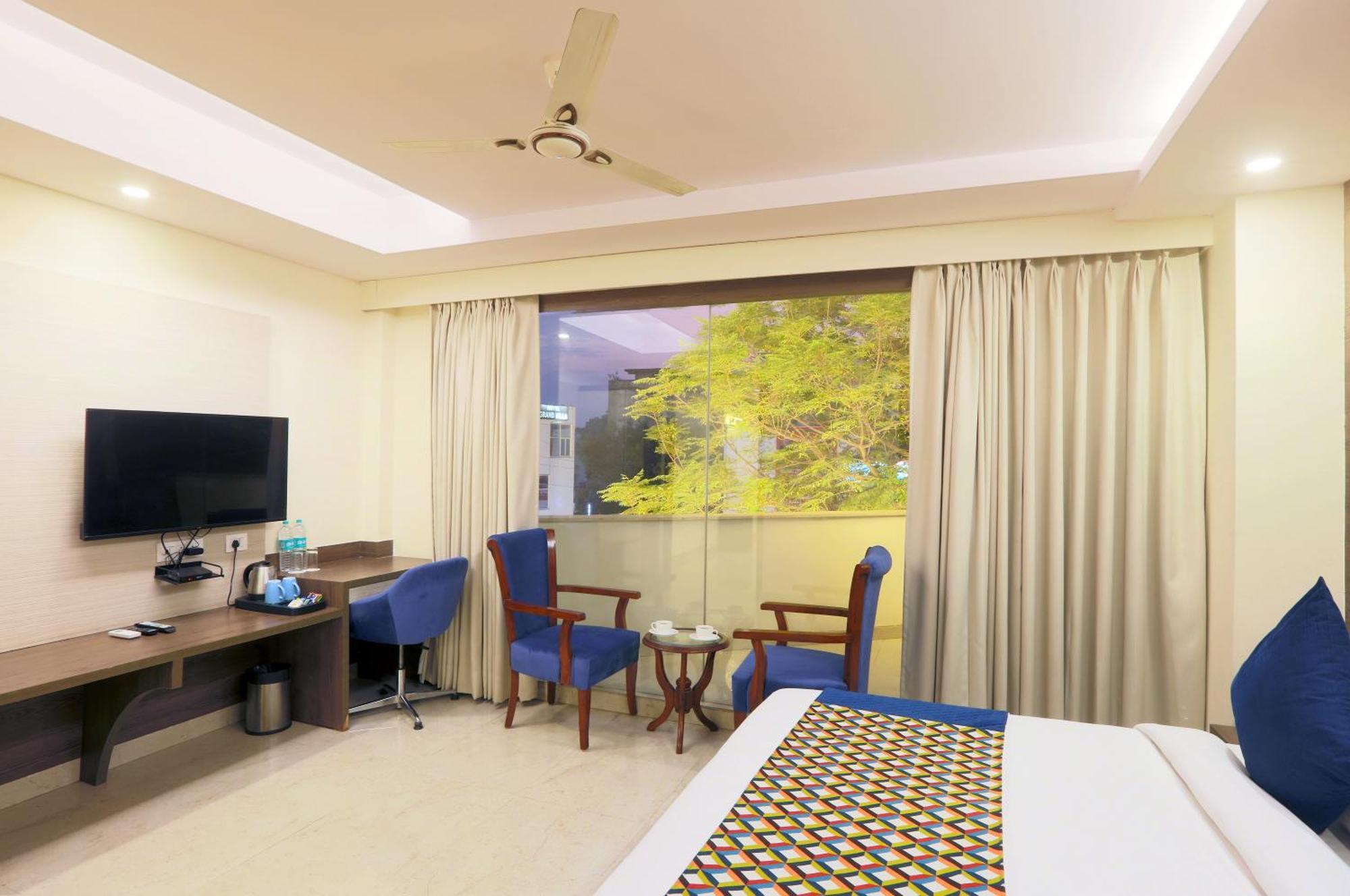 Hotel Oxmo Delhi Airport With Free Airport Transsfer New Delhi Exterior foto